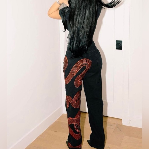 IAMGIA Arwen𓆙Jean - Picture 2 of 10